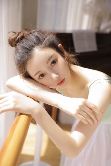 极黑的布伦希尔特